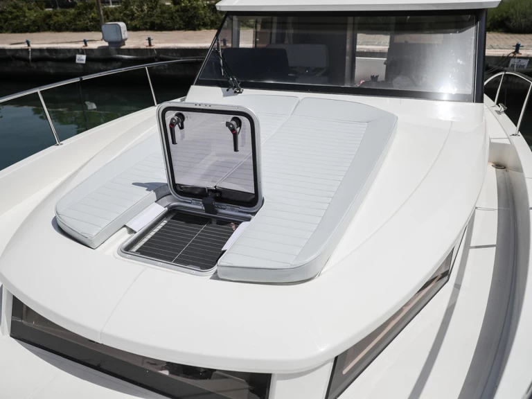 Greenline Yachts Greenline 39 mieten Biograd na Moru