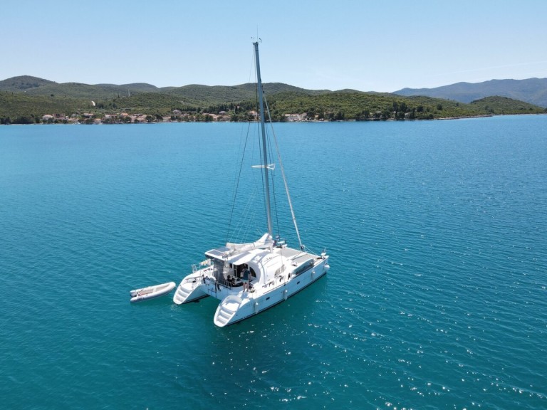 YachtCharter in Marina Punat - Lagoon Lagoon 380 S2 auf SamBoat