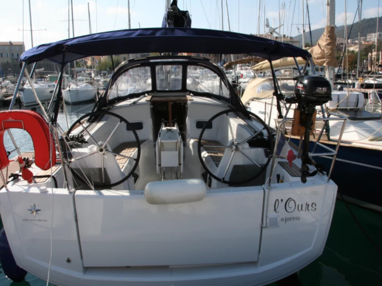 Bootsverleih Jeanneau Sun Odyssey 349 Ajaccio Samboat
