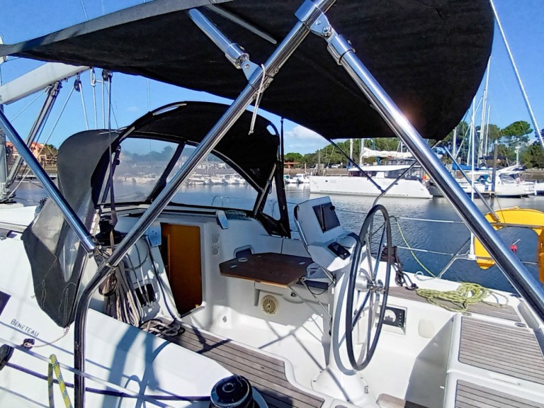 Vermietung Segelboot Bénéteau mit Führerschein