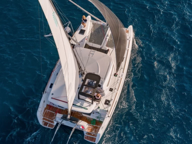 Bootsverleih Lagoon Lagoon 40 Raiatea Samboat