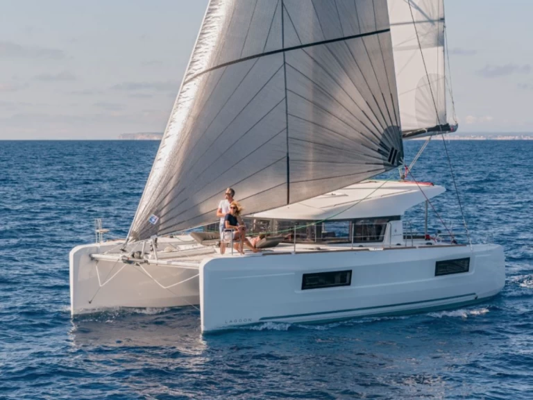 Vermietung Katamaran Lagoon mit Führerschein