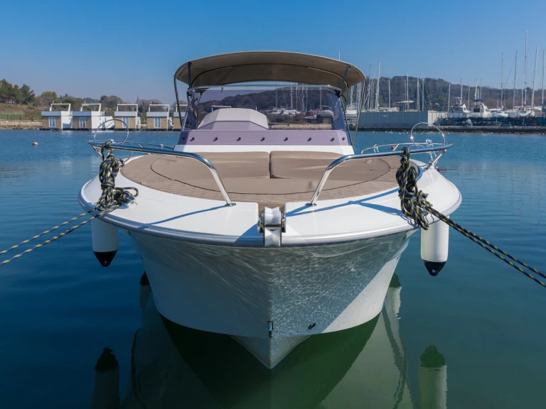 Motorboot mieten in Pula zum besten Preis