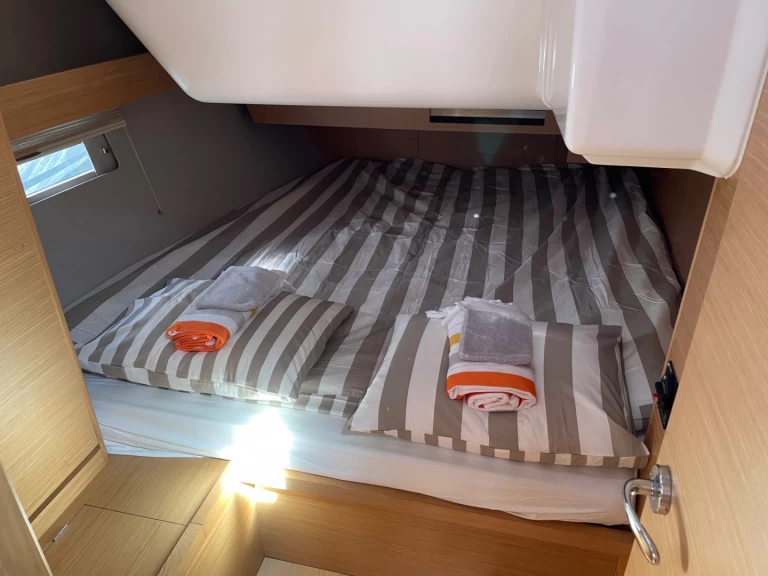 Ein Dufour Dufour 430 mieten in Port-Camargue