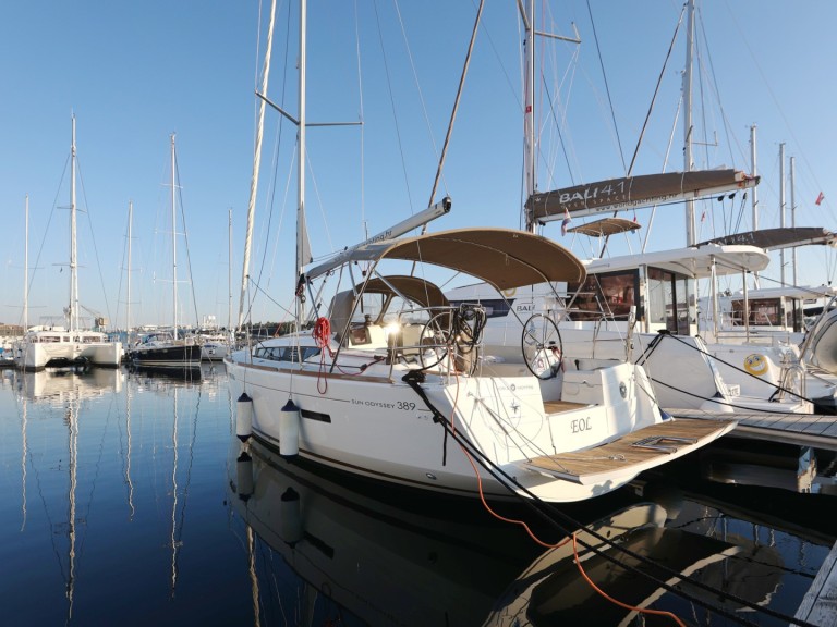 Vermietung Segelboot Jeanneau mit Führerschein