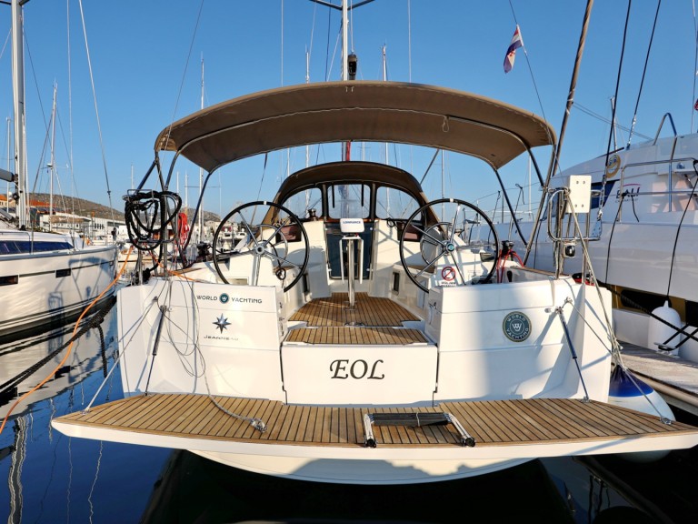 Segelboot mieten in Šibenik zum besten Preis