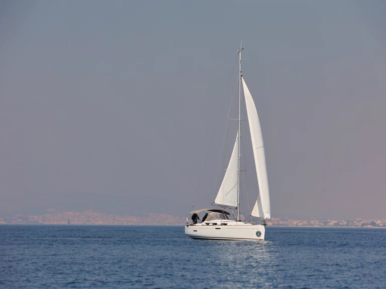 YachtCharter in Šibenik - Jeanneau Sun Odyssey 389 auf SamBoat