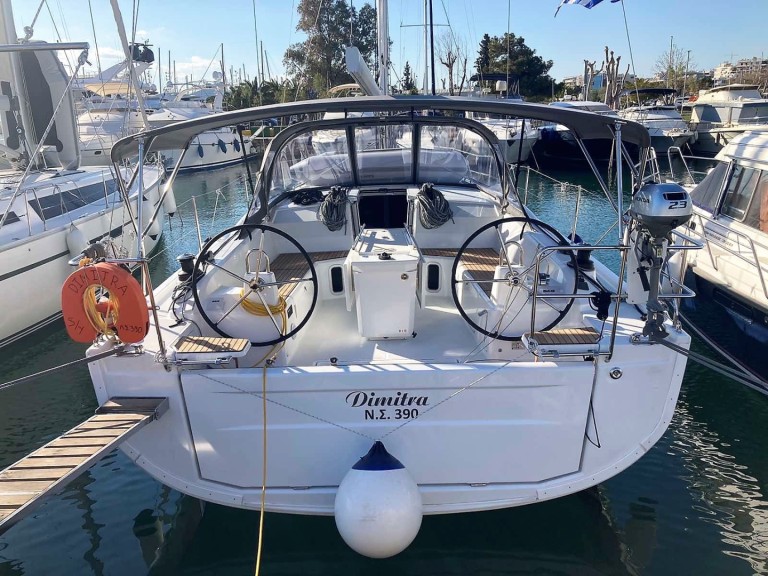 Vermietung Segelboot Bénéteau mit Führerschein