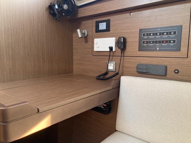 Segelboot mieten in Álimos zum besten Preis