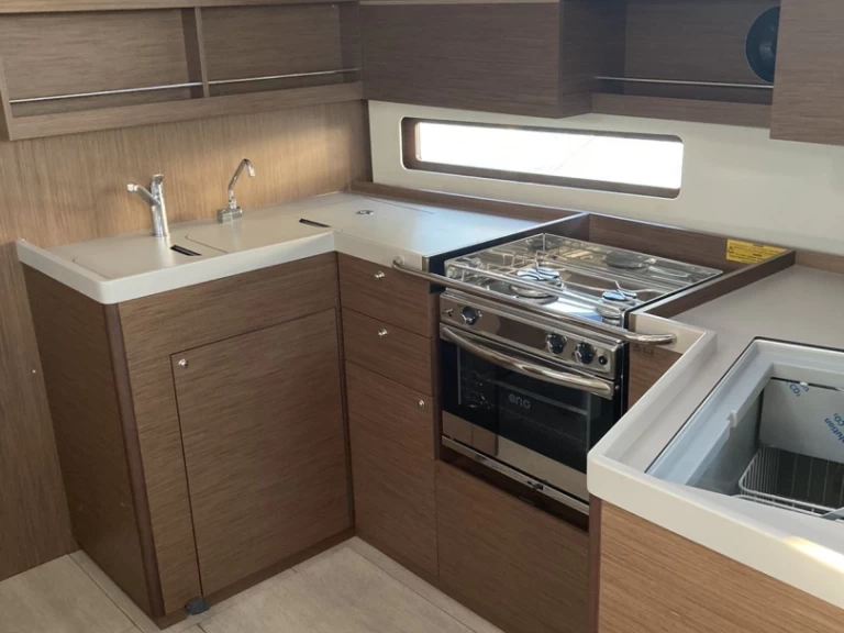 Bénéteau Oceanis 40.1 mieten Álimos