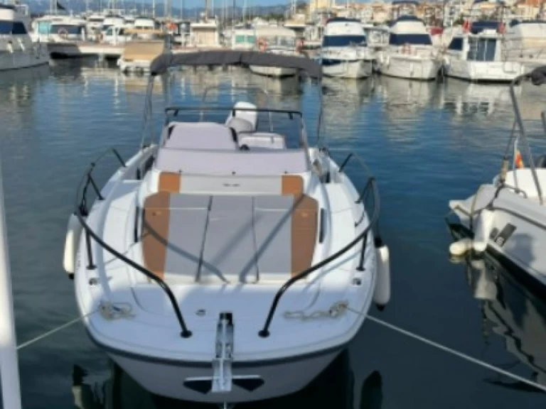 Motorboot mit oder ohne Skipper Bénéteau mieten in Port de Cambrils