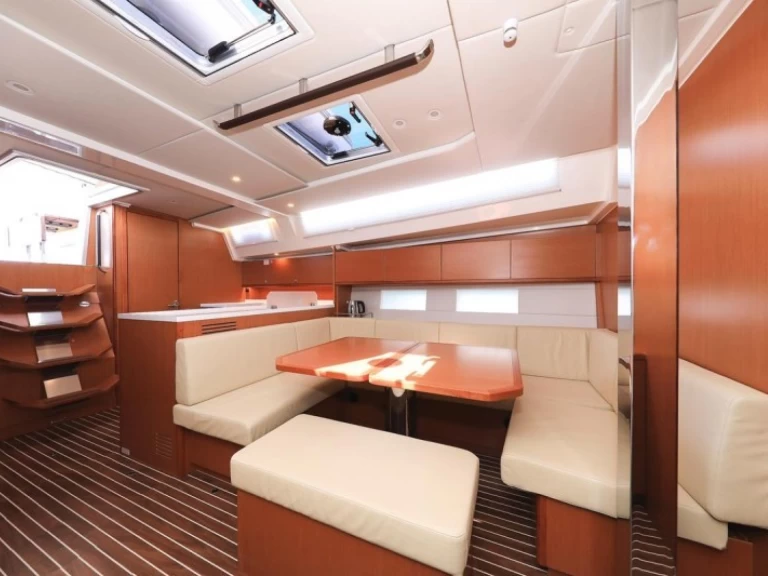 Bootsverleih Bavaria Bavaria C45 Biograd na Moru Samboat