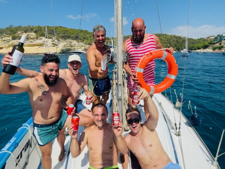 YachtCharter in Marina Port De Mallorca - Bavaria Bavaria 36 Cruiser auf SamBoat
