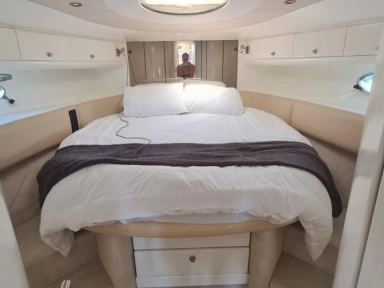 Vermietung Motorboot Princess mit Führerschein