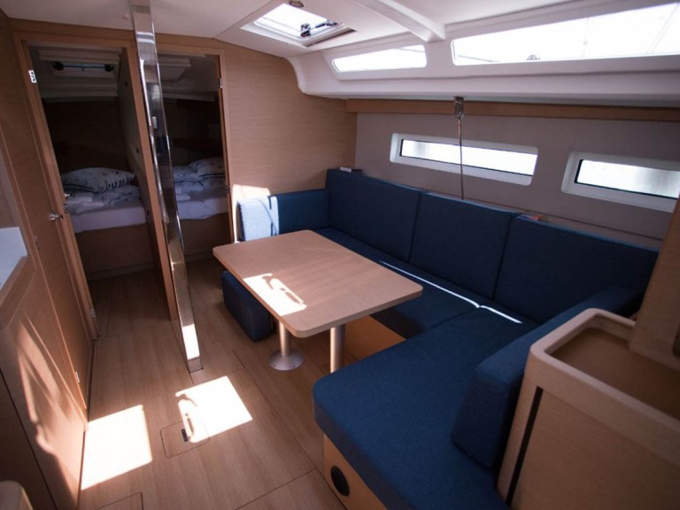 Vermietung Segelboot Jeanneau mit Führerschein