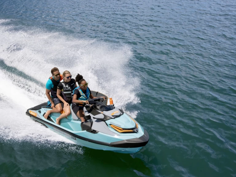 Ein Sea-Doo GTX 230 mieten in Fréjus