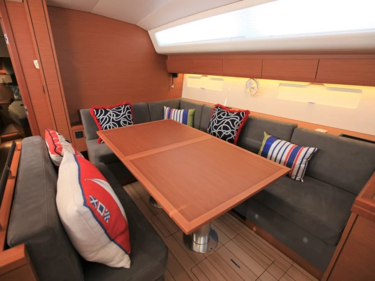 Ein Jeanneau Jeanneau 54 mieten in Road Town