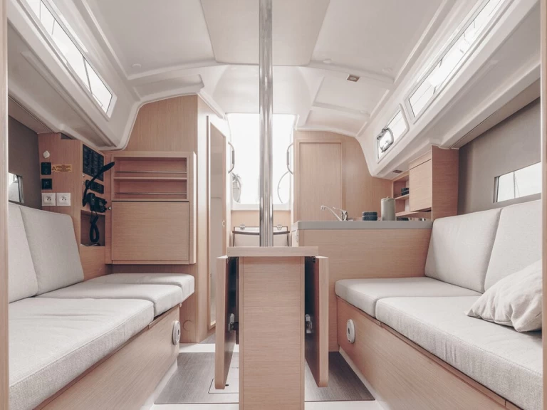 YachtCharter in Road Town - Bénéteau Oceanis 30.1 auf SamBoat