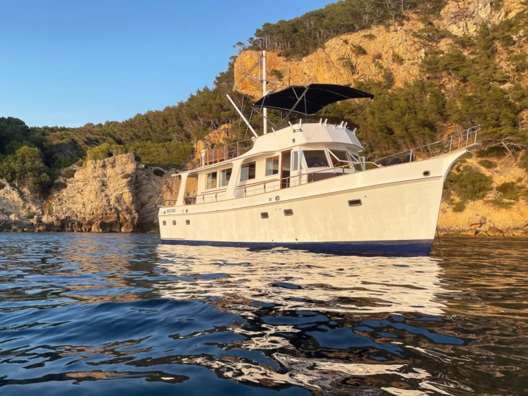Motorboot mit oder ohne Skipper Grand Banks mieten in Marseille