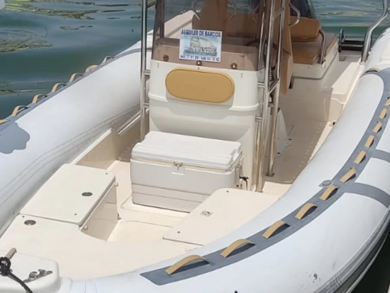 Schlauchboot mit oder ohne Skipper Bwa mieten in Santa Pola