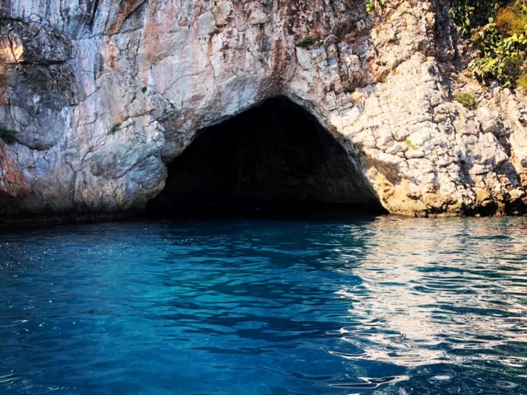 Cranchi Zaffiro 28 mieten Menton