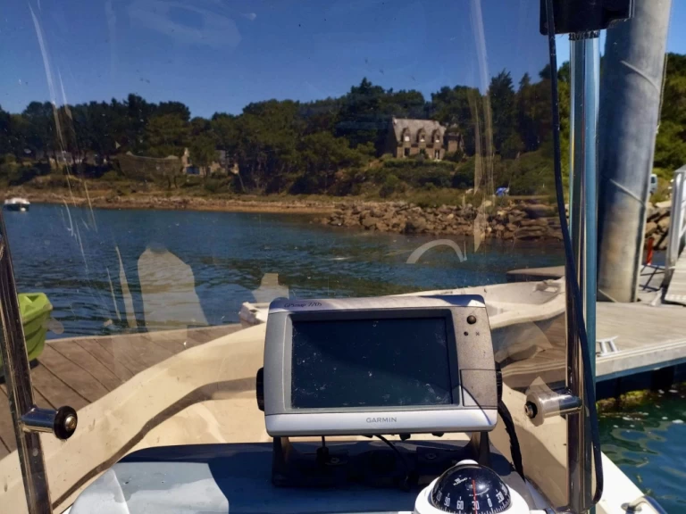 YachtCharter in Larmor-Baden - CREMO CRESCENT PANDA 551 auf SamBoat