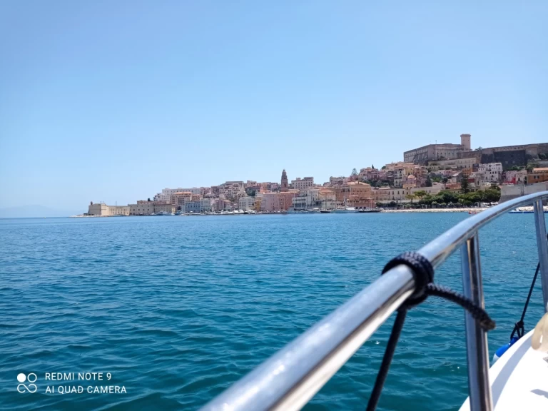 Motorboot mieten in Gaeta zum besten Preis