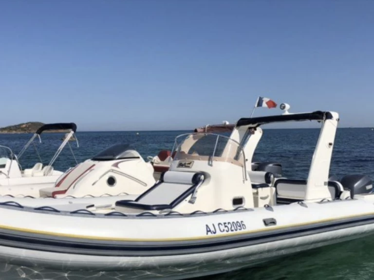 Ein bw 900 mieten in Saint-Tropez