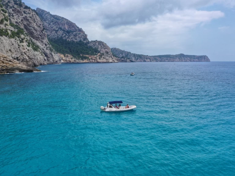 Schlauchboot mit oder ohne Skipper Sacs mieten in Port d'Alcudia