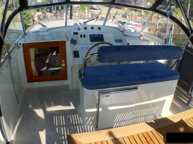 Boot mieten Berlin günstig Newline 42