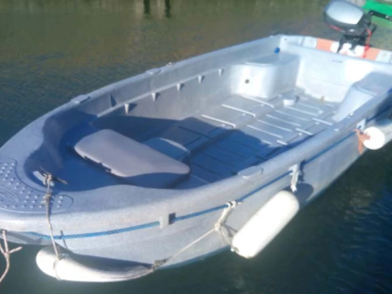 Motorboot mieten in Bono zum besten Preis