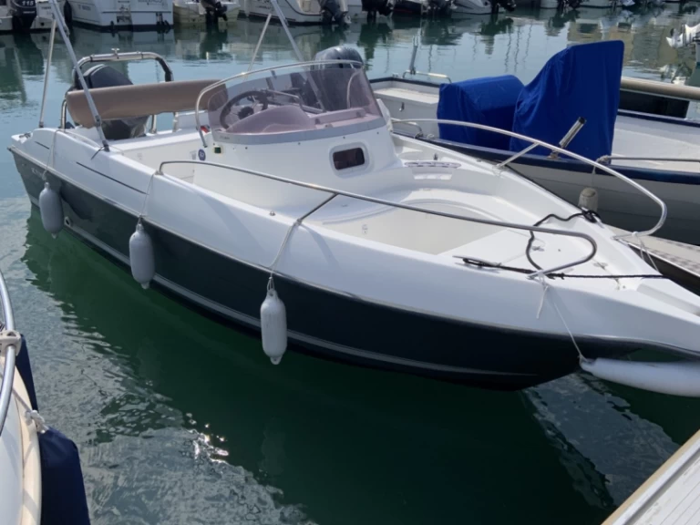 Bootsverleih B2 Marine Cap Ferret 552 Open Frontignan Samboat