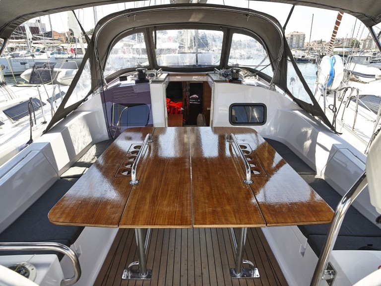 Ein Elan Impression 45.1 mieten in Biograd na Moru