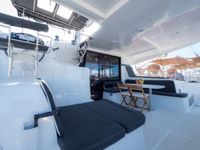 Katamaran mieten in Biograd na Moru - Lagoon Lagoon 42