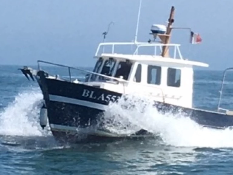 Motorboot mit oder ohne Skipper Rhea mieten in Boulogne-Sur-Mer