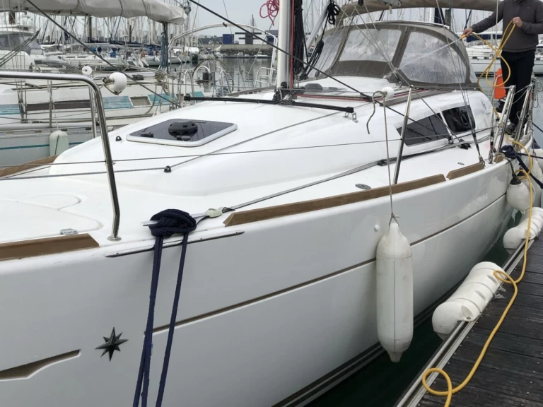 YachtCharter in Pornic - Jeanneau Sun Odyssey 33i auf SamBoat
