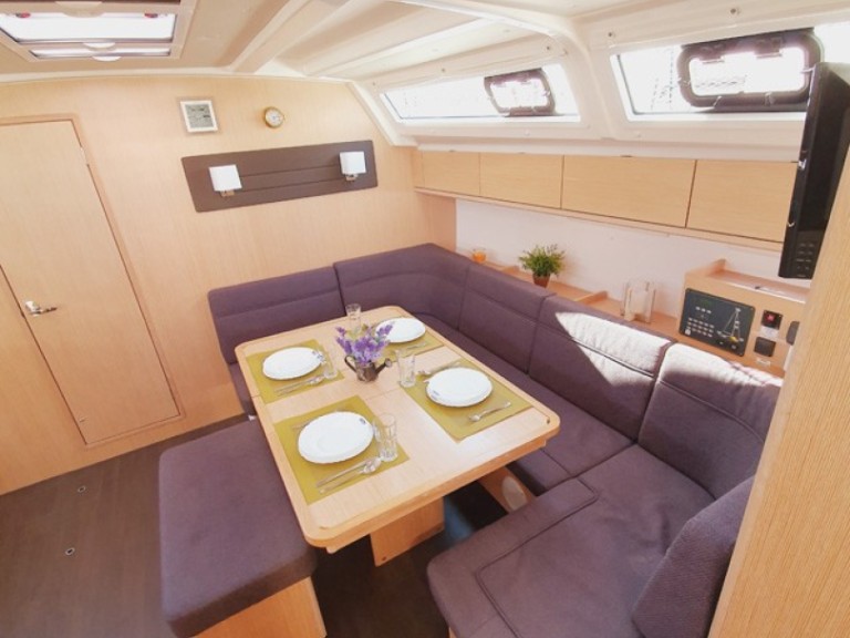 Segelboot mieten in Pula zum besten Preis