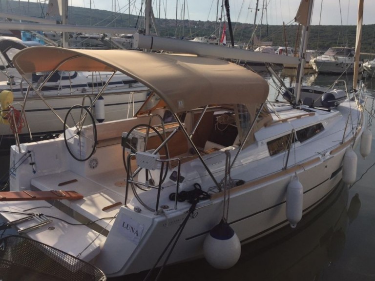 YachtCharter in Marina Punat - Dufour Dufour 350 Grand Large auf SamBoat