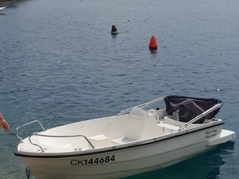 Vermietung Motorboot Elan mit Führerschein