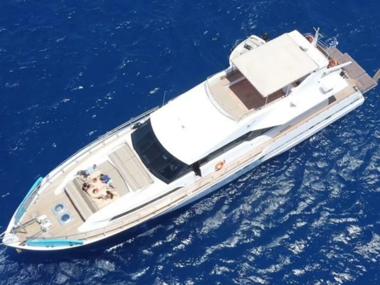 Bootsverleih Tecnomarine Tecnomarine 92 Ornós Samboat