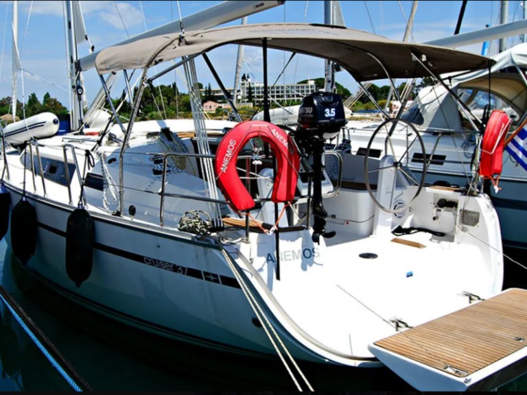 Segelboot mieten in Gouviá zum besten Preis