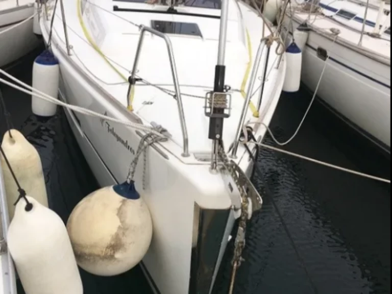 Segelboot mit oder ohne Skipper Dufour mieten in Álimos