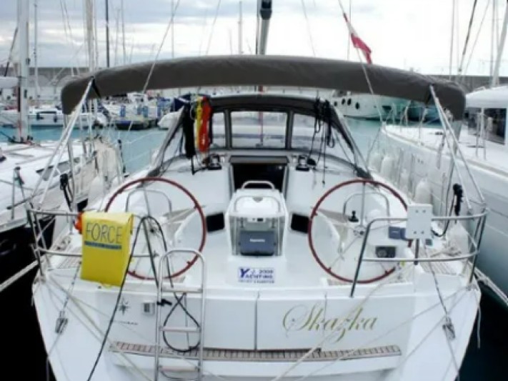 Segelboot mit oder ohne Skipper Jeanneau mieten in Šibenik