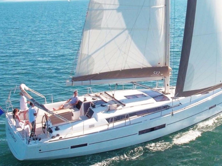 Segelboot mit oder ohne Skipper Dufour mieten in Cannigione di Arzachena