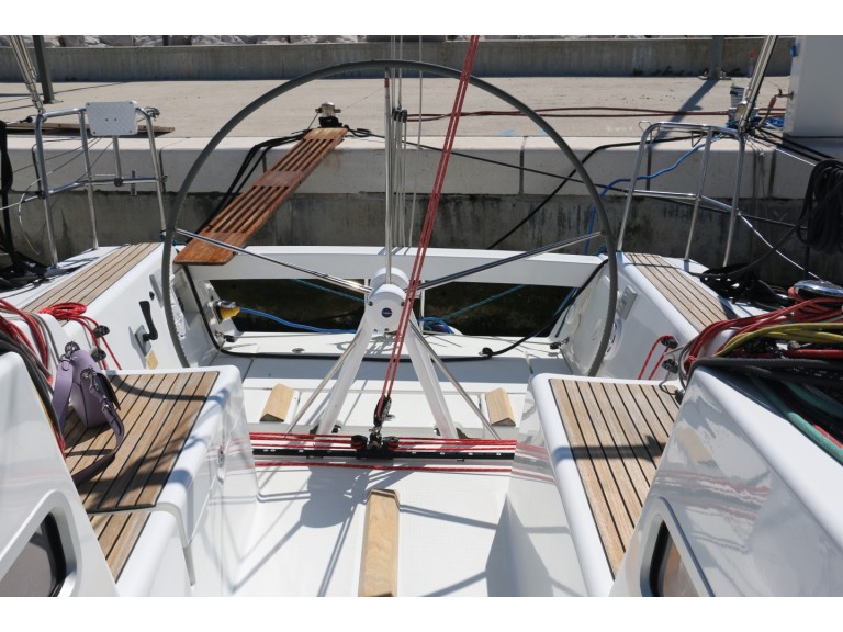 YachtCharter in Jezera - Bénéteau First 35 auf SamBoat