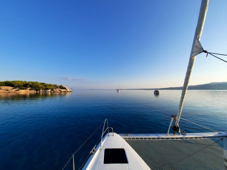 Katamaran mieten in Álimos zum besten Preis