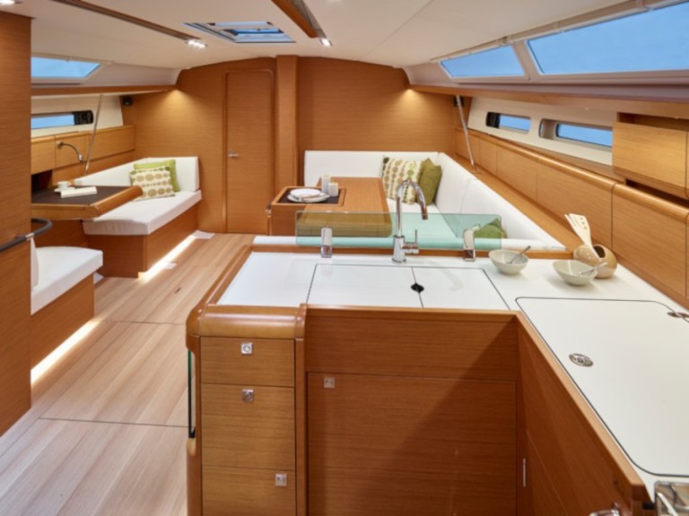 YachtCharter in Cagliari - Jeanneau Sun Odyssey 449 auf SamBoat