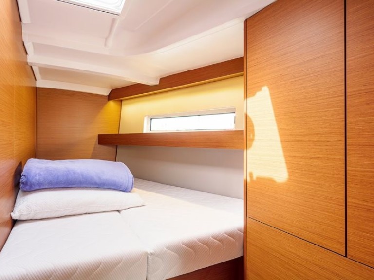 YachtCharter in Olbia - Jeanneau Sun Odyssey 440 auf SamBoat