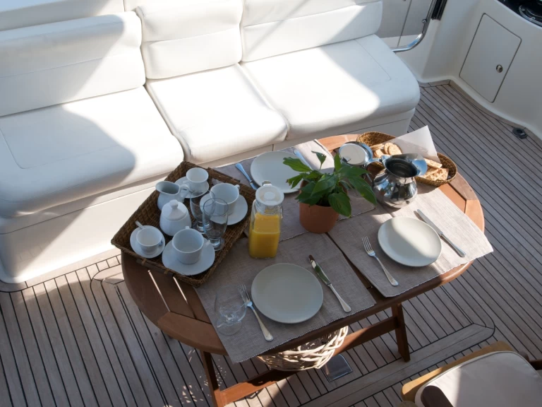 Bootsverleih Azimut Azimut 58 Refit 2025 Álimos Samboat