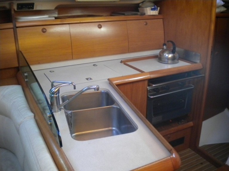 Segelboot mieten in Kallithea - Jeanneau Sun Odyssey 40